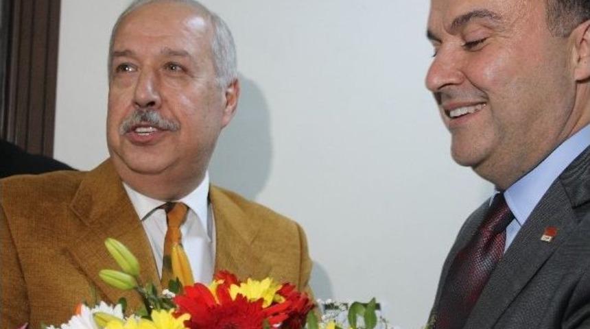 Zonguldak Belediyesi’ Nden Chp İl Başkanına Hayırlı Olsun Ziyareti
