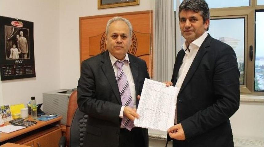 Ak Parti Kepez İl&ccedil;e Başkanı İşeri Mazbatasını Aldı