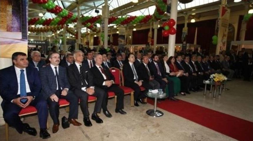 D&uuml;&rsquo;ye Feshane&rsquo;de Yoğun İlgi