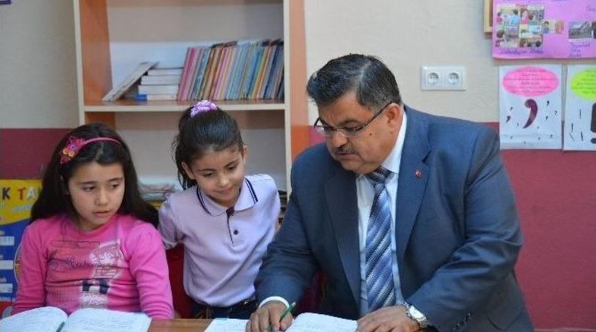 Belediye Başkanı Selim Yağcı&rsquo;nın &Ccedil;ocuk Hakları G&uuml;n&uuml; Mesajı