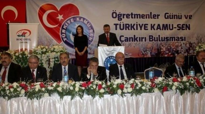 Kamu Sen&rsquo;den M&uuml;d&uuml;r Atamalarına Tepki