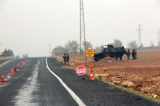 KOBANİ’DE YAĞMUR ALTINDA ÇATIŞMA DEVAM EDİYOR