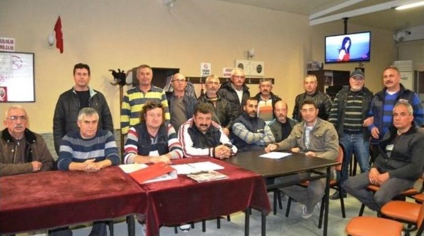 İnsan Ka&ccedil;ak&ccedil;ıları Tarafından Tekneleri &Ccedil;alınan Balık&ccedil;ılar İsyan Etti