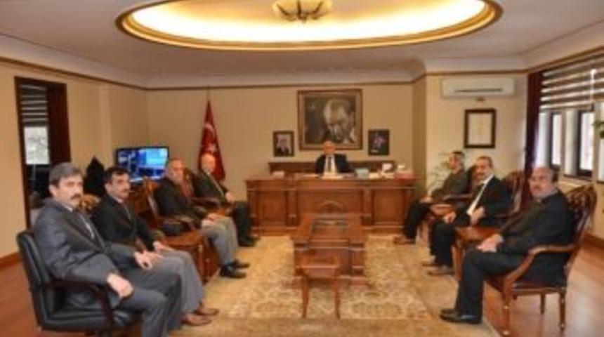 Milli Eğitim M&uuml;d&uuml;r&uuml; Ve Okul M&uuml;d&uuml;rleri Vali Orhan Alimoğlu&rsquo;nu Ziyaret Etti