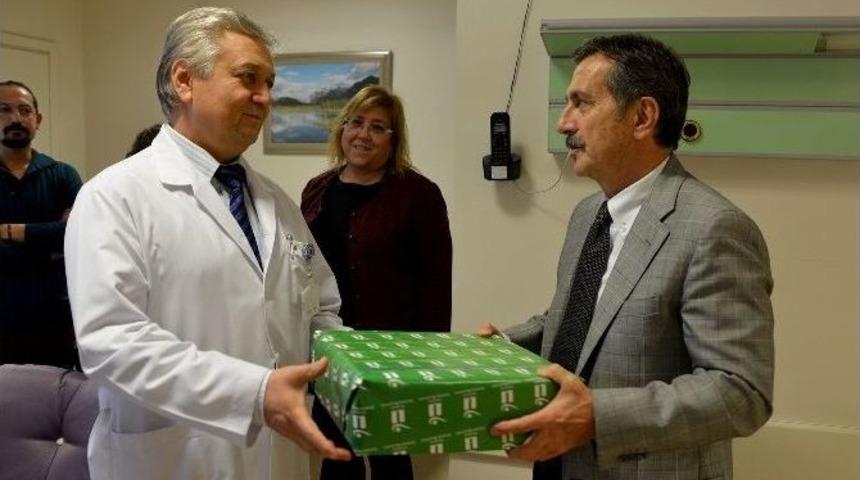 Başkan Ata&ccedil;&rsquo;dan L&ouml;semili &Ccedil;ocuklara Ziyaret