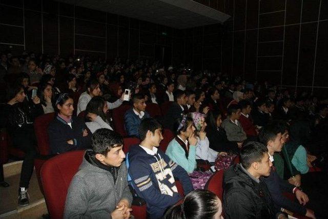 Diyarbakır Polisi, 3 Bin &Ouml;ğrenciye Motive Eğitimi Verdi 2