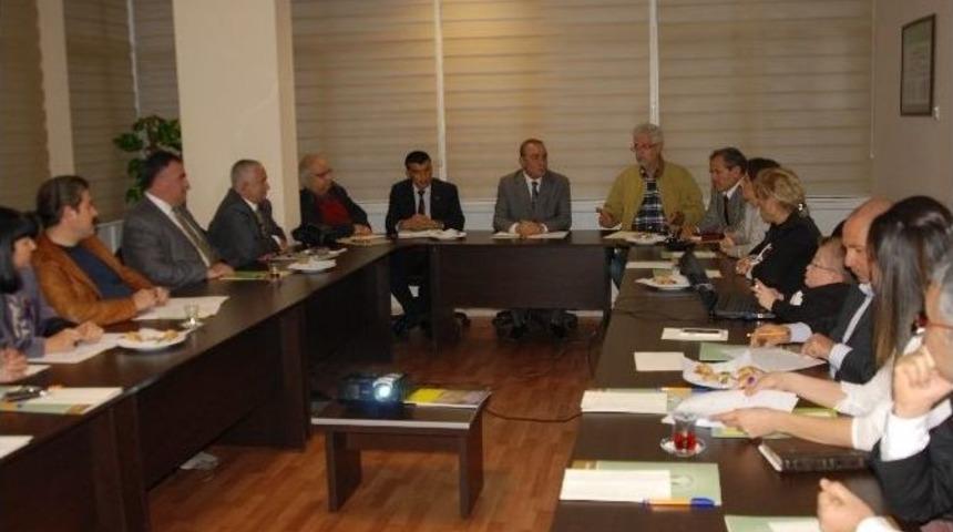 Başkan &Ouml;zen: "yolumuz Uzun, &Ccedil;alışacağız"