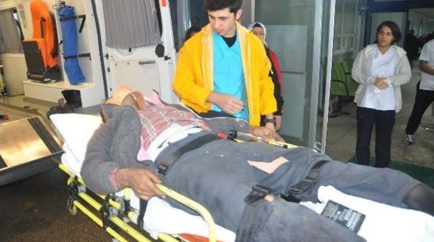 Kozan&rsquo;da Trafik Kazası: 4 Yaralı