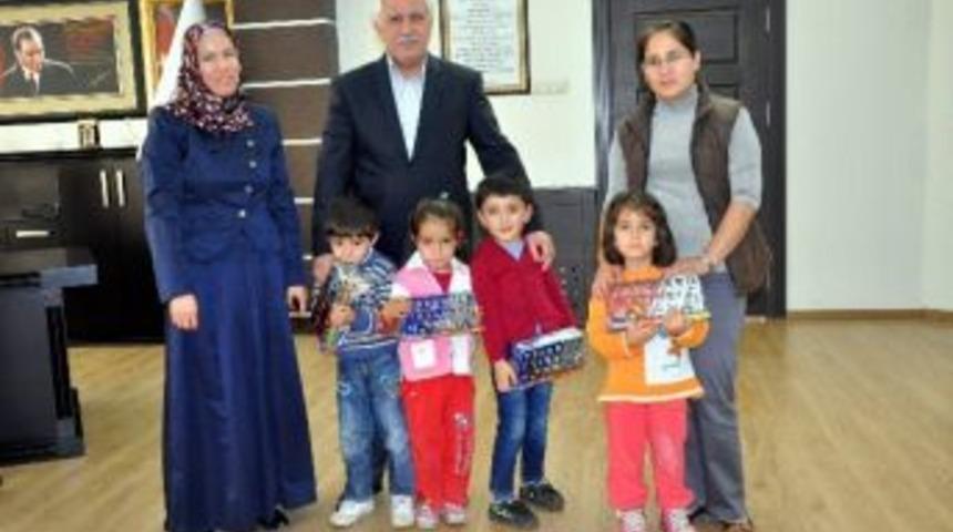 Anaokulu &Ouml;ğrencilerinden Kahta Belediyesine Teşekk&uuml;r Ziyareti