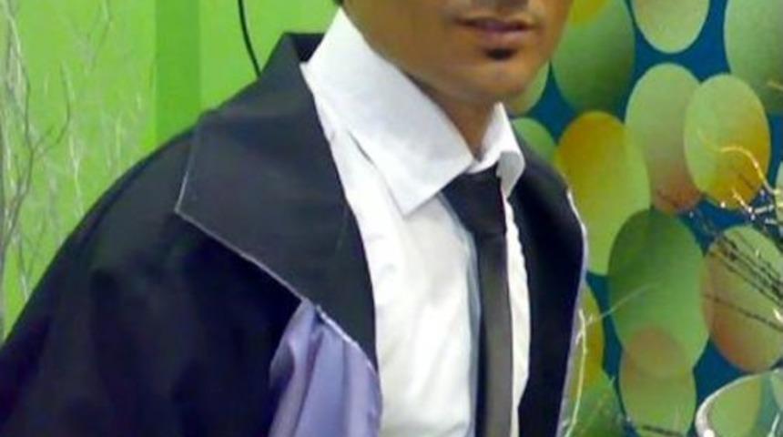 &Ouml;LMEDEN 1 YIL &Ouml;NCE FACEBOOK'TA MEZAR TAŞINI HAZIRLADI