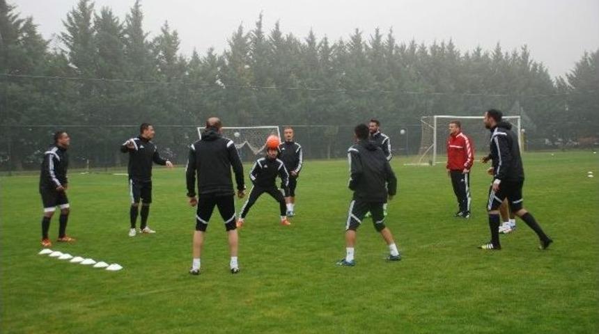 Gaziantep B&uuml;y&uuml;kşehir Belediyespor, Manisaspor Ma&ccedil;ına Hazırlanıyor