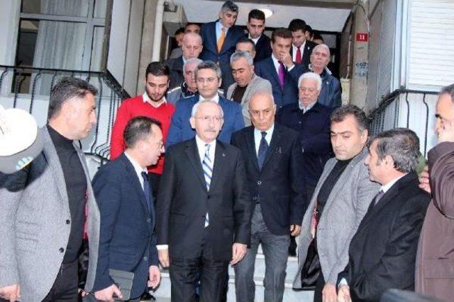 KILIÇDAROĞLU NDAN DENİZ GEZMİŞ İN AİLESİNE TAZİYE ZİYARETİ 1