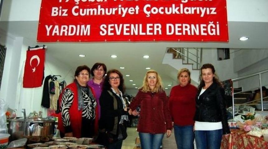 Yardım Derneğinden &Ouml;ğrenciler Yararına Kermes