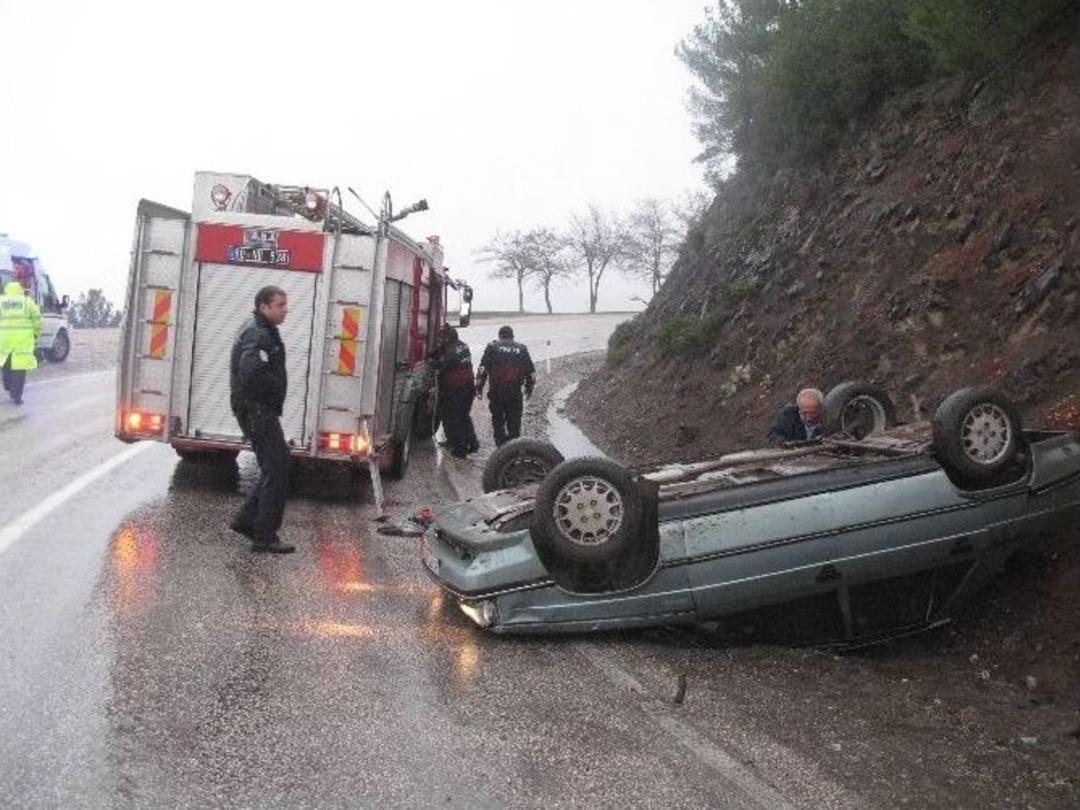 Tokat&rsquo;ta Otomobil Takla Attı: 1 &Ouml;l&uuml;, 2 Yaralı