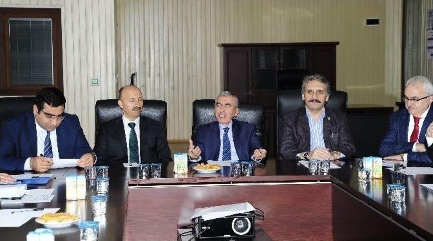 Başkan Altunay: &ldquo;gen&ccedil;leri Sosyalleşeceği Ortama Ulaştıracağız&rdquo;