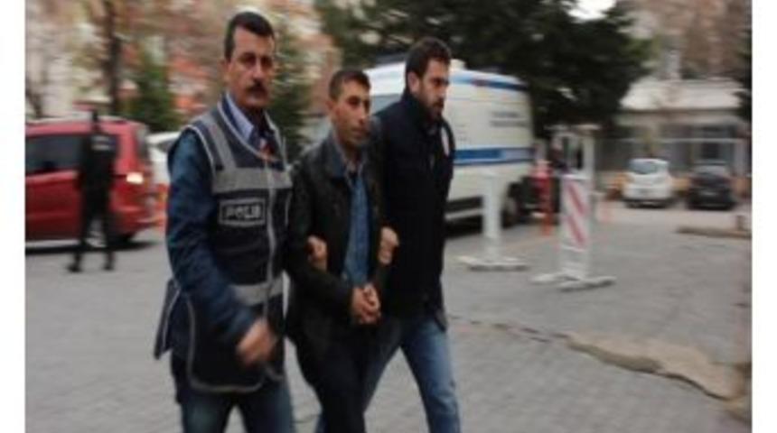 Milyonerin Ofisine Saldıran Ş&uuml;pheliler Yakalandı