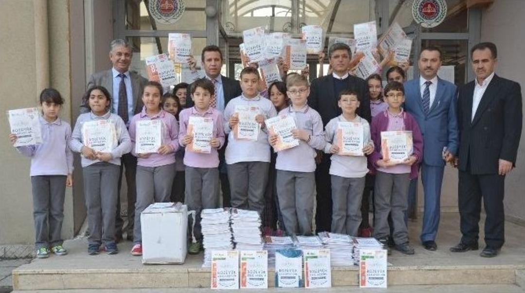 Boz&uuml;y&uuml;k Belediyesi&rsquo;nden 8. Sınıf &Ouml;ğrencilerine Test Kitabı Desteği