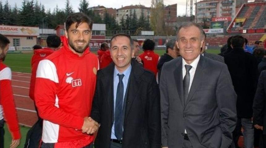 Milli Eğitim Heyetinden Es-es&rsquo;e Moral Ziyareti