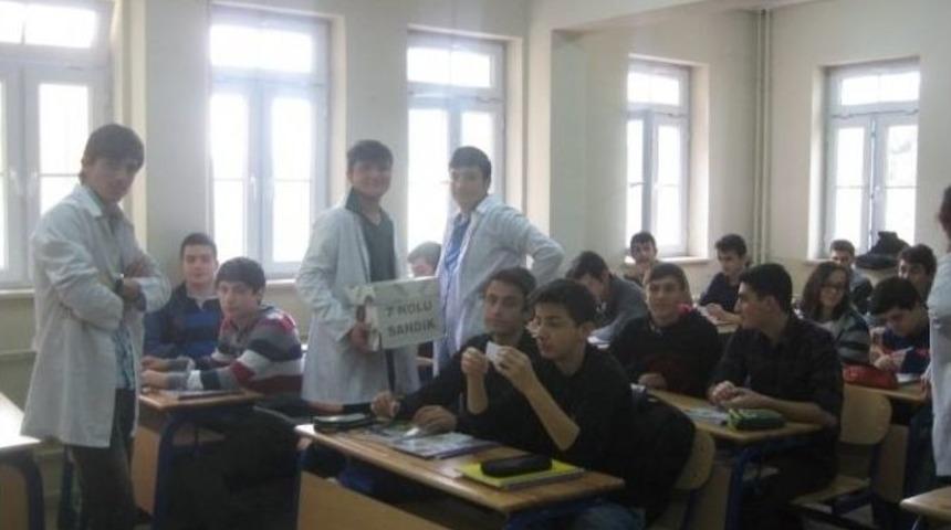 Okulda Se&ccedil;im Heyecanı