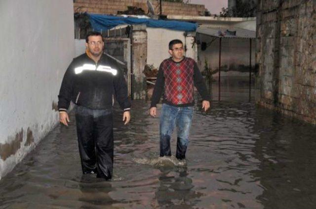 HATAY'DA SAĞANAK YAĞMUR SELE NEDEN OLDU