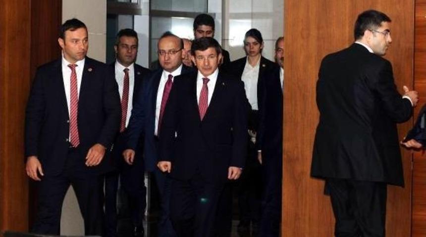 BAŞBAKAN DAVUTOĞLU: ELİNDE BİR DELİL VARSA &Ccedil;IKSIN ORTAYA S&Ouml;YLESİN