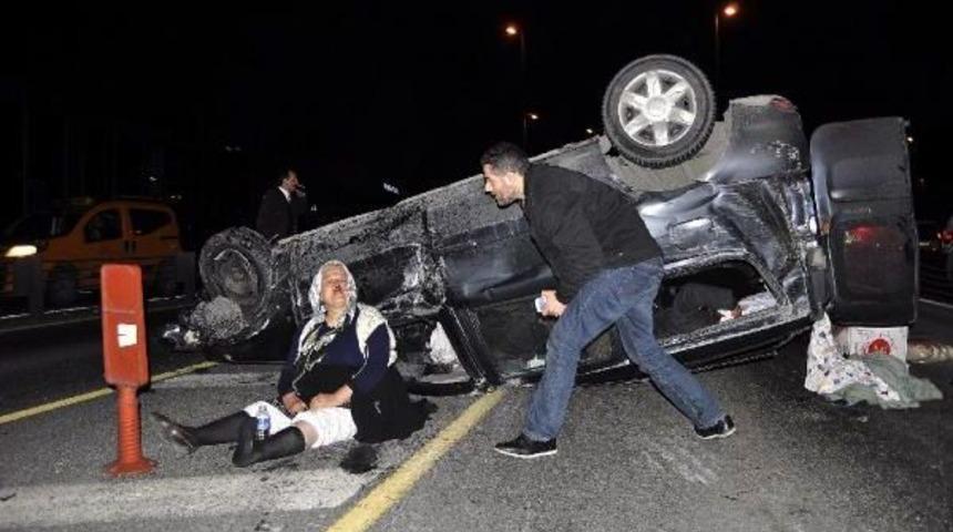 D-100'DE &Ccedil;ARPIŞIP METROB&Uuml;S YOLUNA GİRDİLER