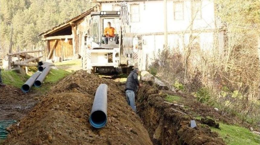 K&ouml;ylerin Alt Yapı Sorunları &Ccedil;&ouml;z&uuml;l&uuml;yor