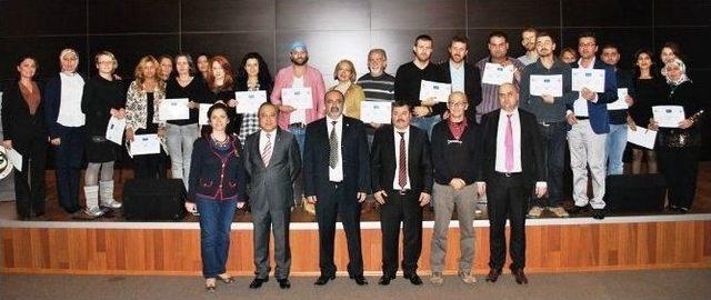 Uygulamalı Girişimcilik Eğitimi&rsquo;ne Katılanlara Sertifikaları Verildi 2