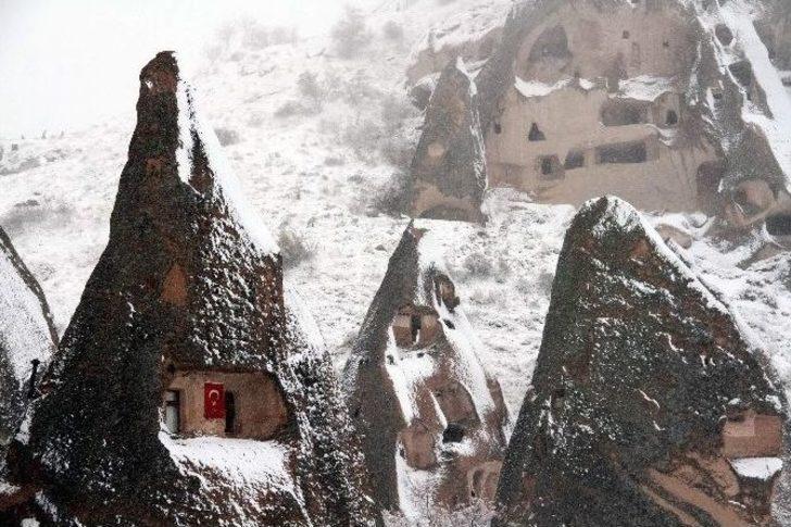 Kapadokya Kar Altında G3