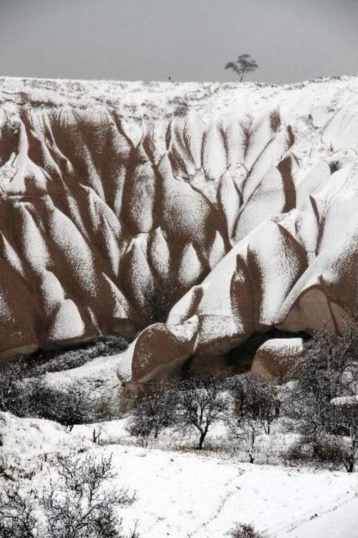 Kapadokya Kar Altında G4