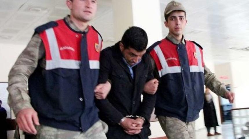 SURU&Ccedil; ESKİ BELEDİYE BAŞKANI İLE OĞLUNU &Ouml;LD&Uuml;REN Ş&Uuml;PHELİ YAKALANDI