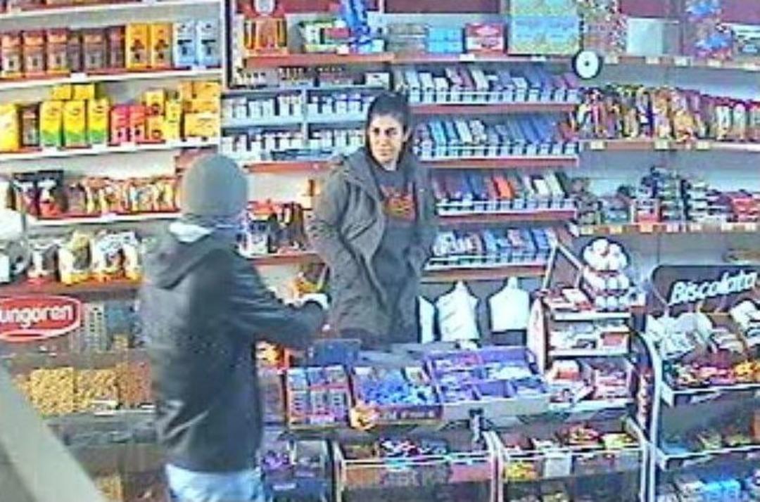 Uyuşturucu İ&ccedil;in Bı&ccedil;akla Market Soydu