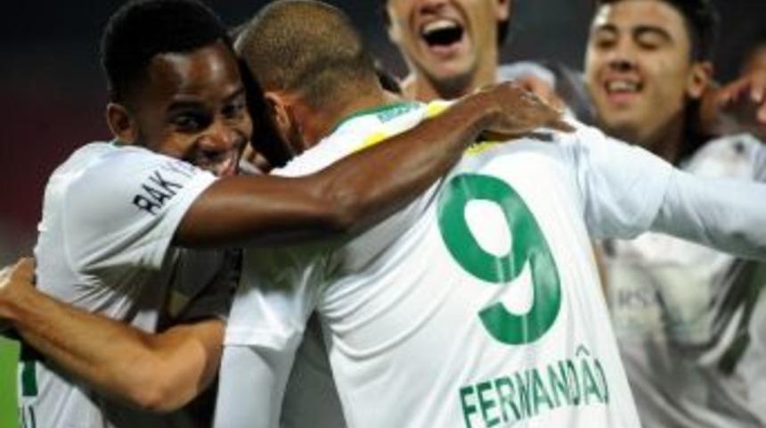 İsmail Kartal&rsquo;dan İki Bursasporluya &Ouml;zel &Ouml;nlem