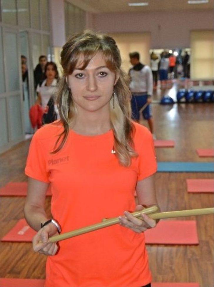 ‘drumstick Pilates’ Sporu Eğitmenleri Yetiştiriliyor