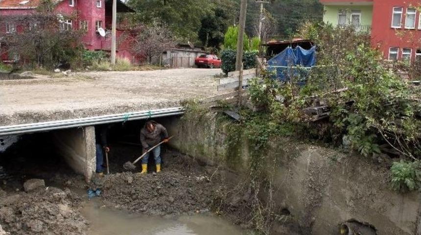 Amasra’da Dere Islah Çalışmaları Başladı