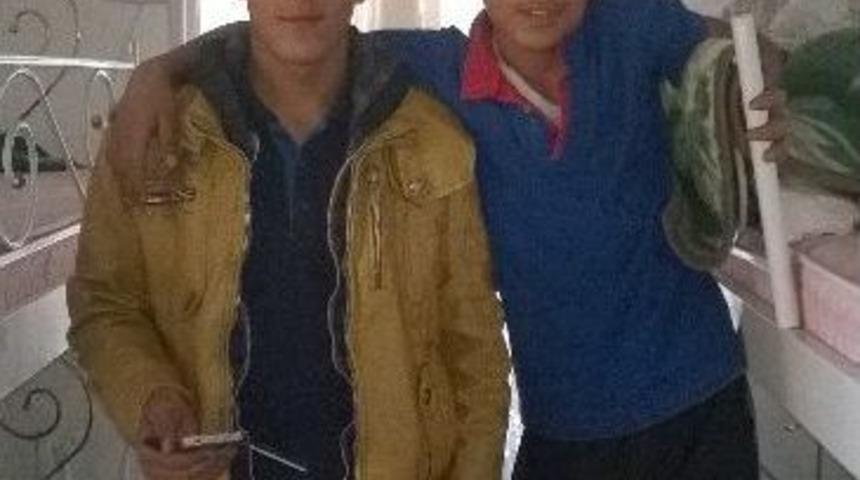 Suriyeli Ailenin Bekleyişi Devam Ediyor