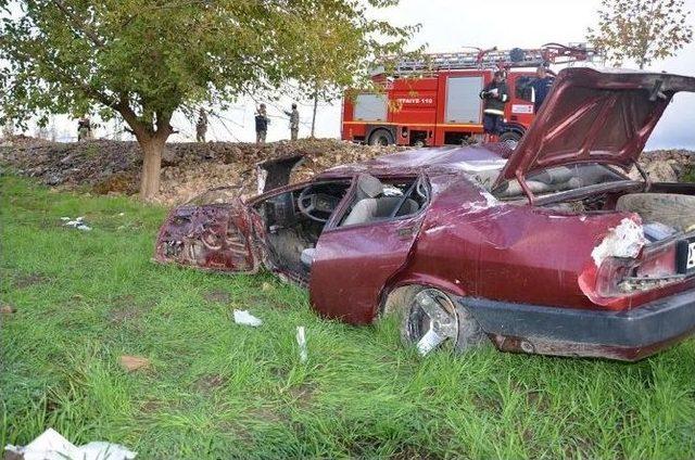 Kontrolü Kaybeden Otomobil Takla Attı: 4 Yaralı
