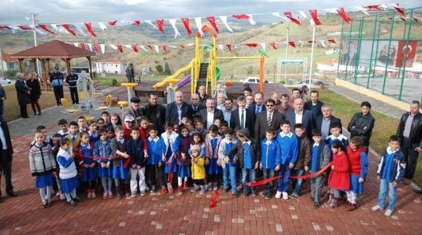 İzmit&rsquo;te 5 Yılda 200 Park Yapıldı