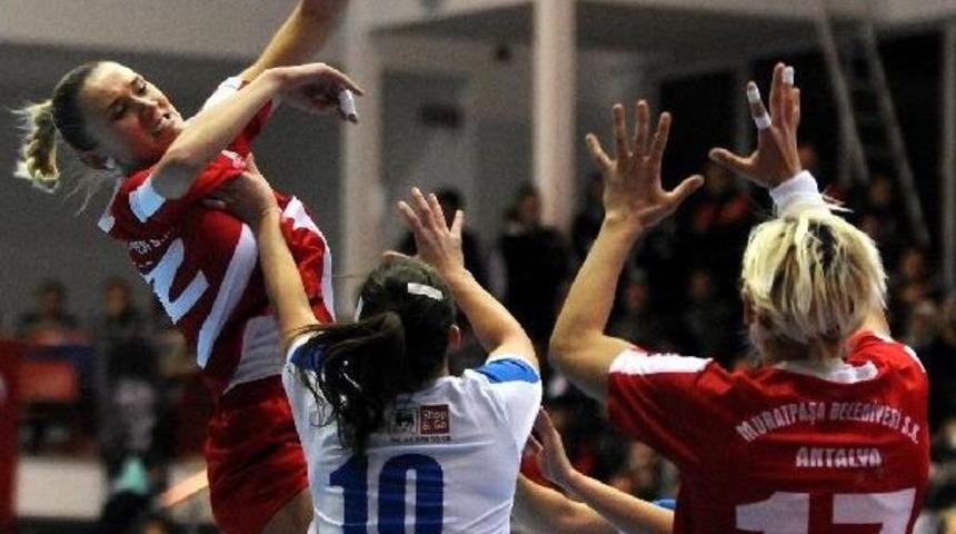 FEMİNA VİSE-MURATPAŞA BELEDİYESPOR: 20-37