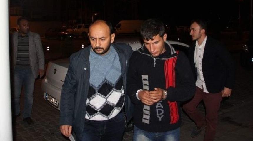 Sopalı Cinayetin Zanlısı &Uuml;&ccedil; Suriyeli Karab&uuml;k&rsquo;e Getirildi