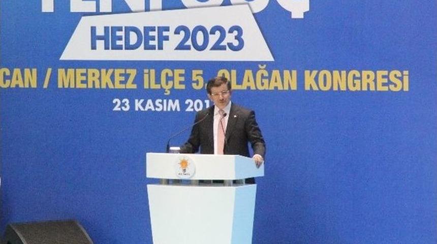 Başbakan Davutoğlu, Erzincan&rsquo;dan Ayrıldı