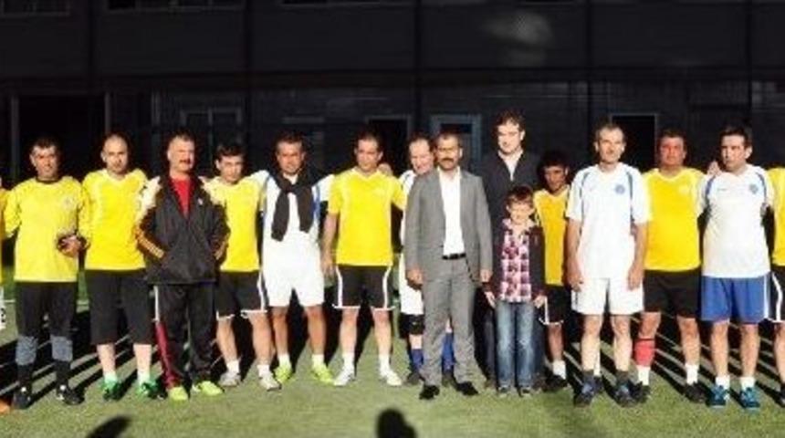 İmo Halı Saha Futbol Turnuvasında Şampiyon Y&uuml;reğir Belediyesi Oldu