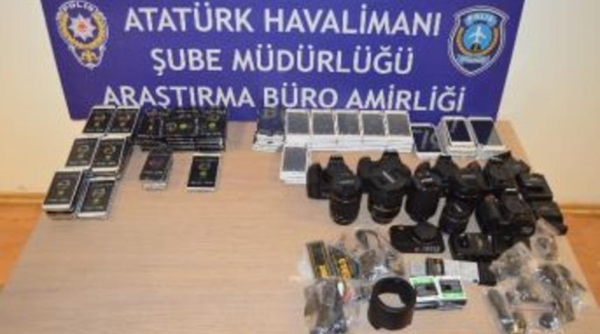 Rus Uyruklu Ka&ccedil;ak&ccedil;ı Kadınlar Yakalandı