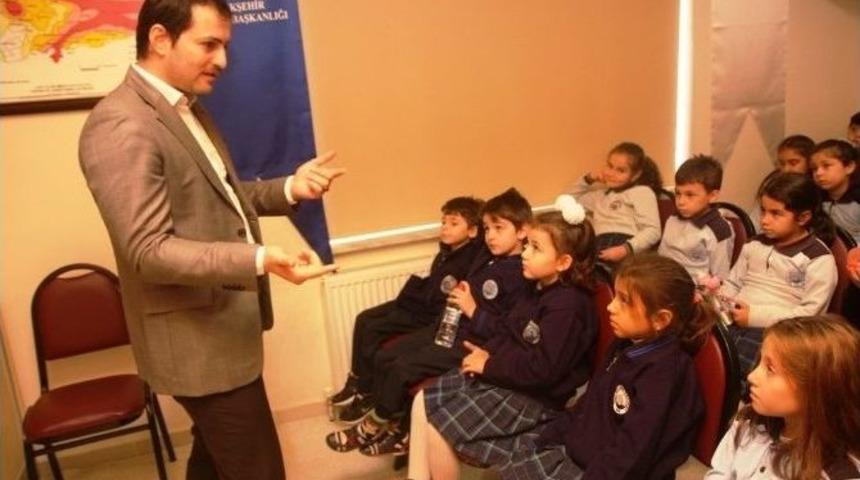 Minik &Ouml;ğrenciler İlk Kez Depremi Yaşadılar