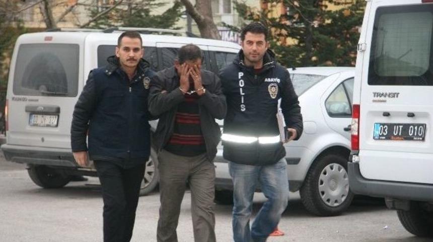 60 Kasayı Soyan Hırsızlık Zanlısı &Ccedil;atıda Yakalandı