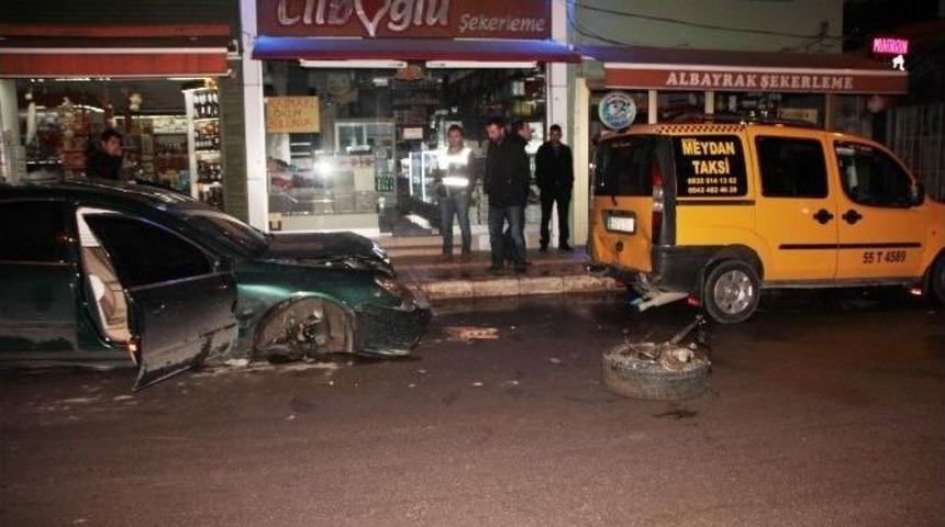 Bafra&rsquo;da Maddi Hasarlı Kaza