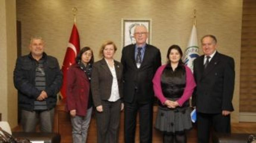 Yenikent Muhtarı Ve Mahalle Meclis &Uuml;yelerinden Başkan Kurt&rsquo;a Ziyaret