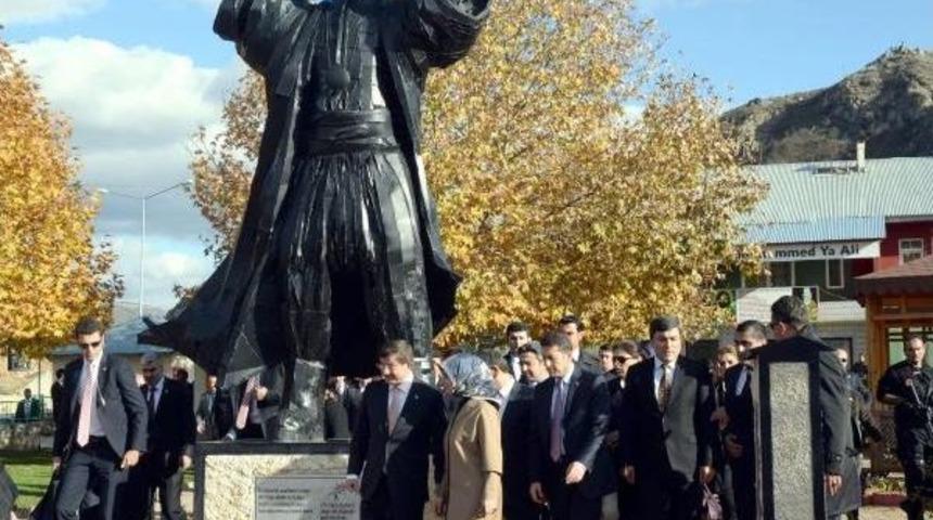 DAVUTOĞLU, TUNCELİ'DE CEMEVİ ZİYARET ETTİ