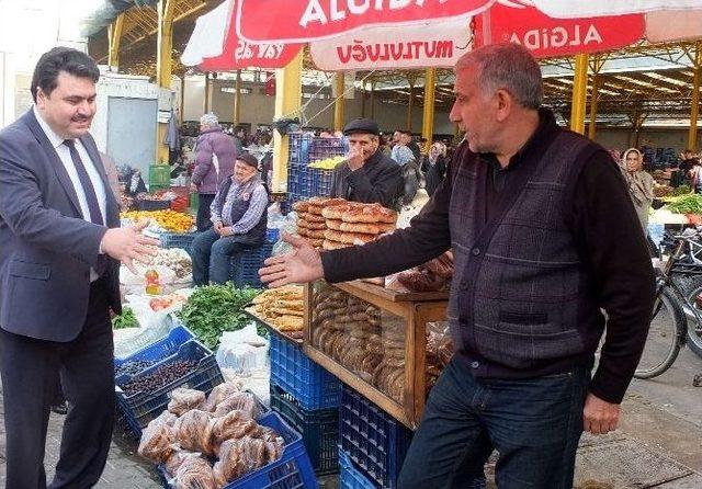 Başkan Ersoy Pazar Yerini Ziyaret Etti 1