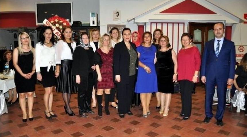 G&ouml;nen&rsquo;de Dayanışma Gecesi Coşkusu